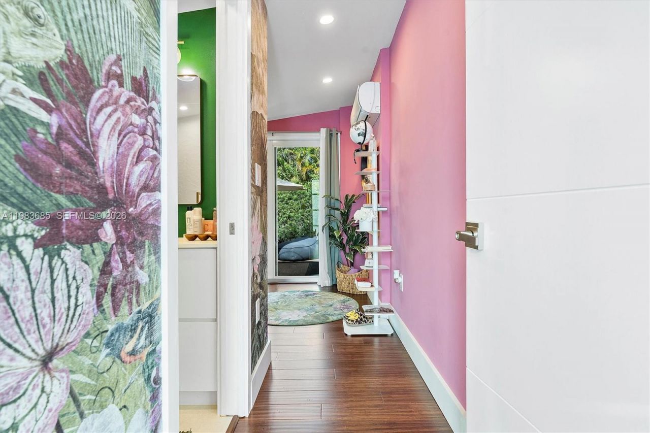 11377 W Biscayne Canal Rd , Miami, FL 33161 Photo