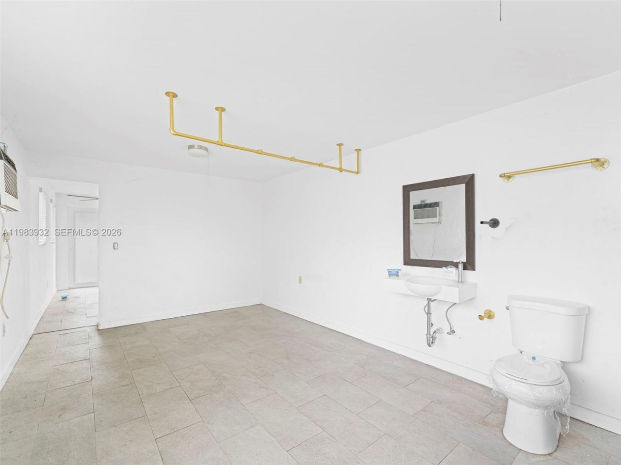 6437 SW 10th St, West Miami, FL 33144 Photo