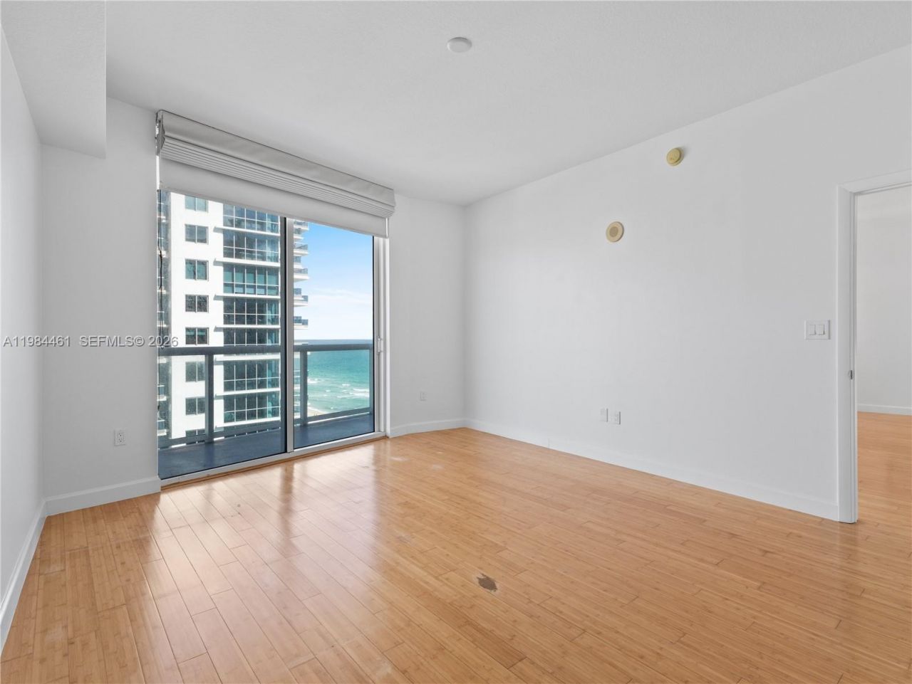 6515 Collins Ave , Unit 1610, Miami Beach, FL 33141 Photo