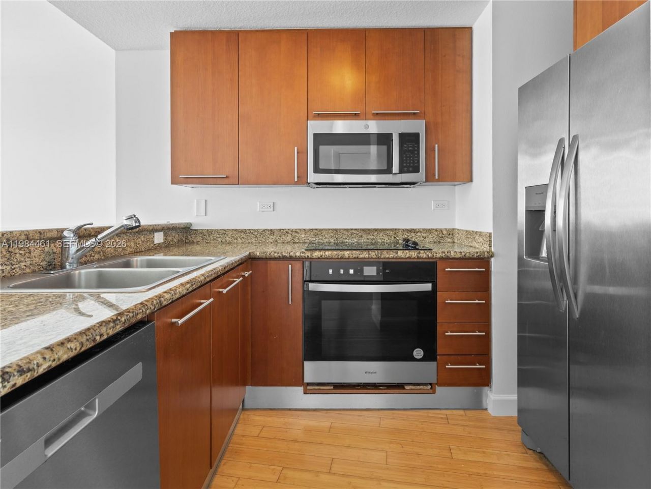 6515 Collins Ave , Unit 1610, Miami Beach, FL 33141 Photo