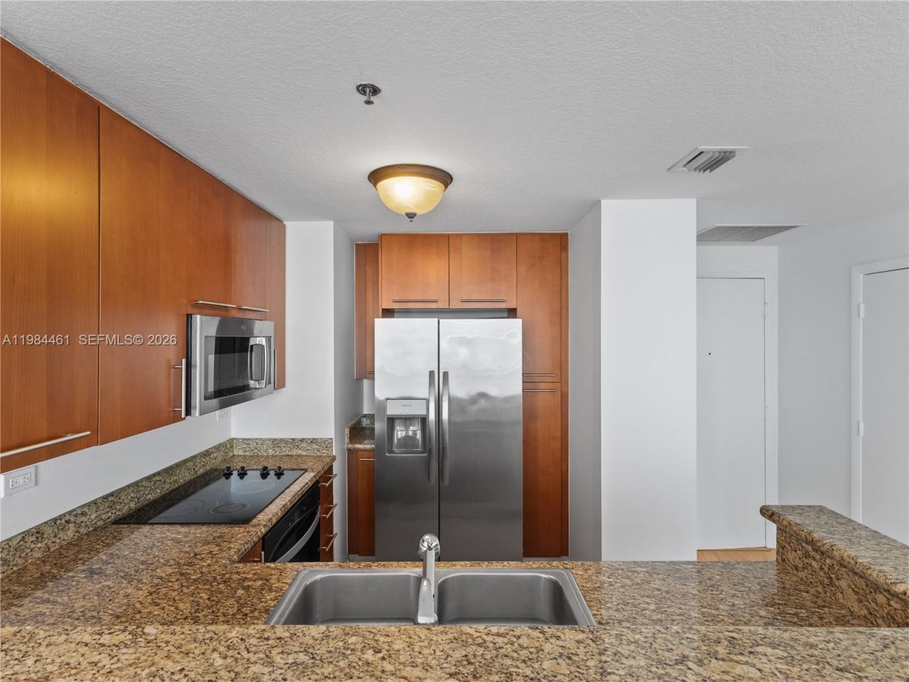 6515 Collins Ave , Unit 1610, Miami Beach, FL 33141 Photo