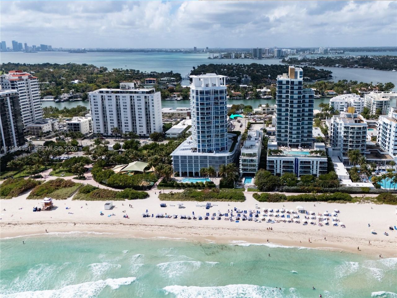 6515 Collins Ave , Unit 1610, Miami Beach, FL 33141 Photo