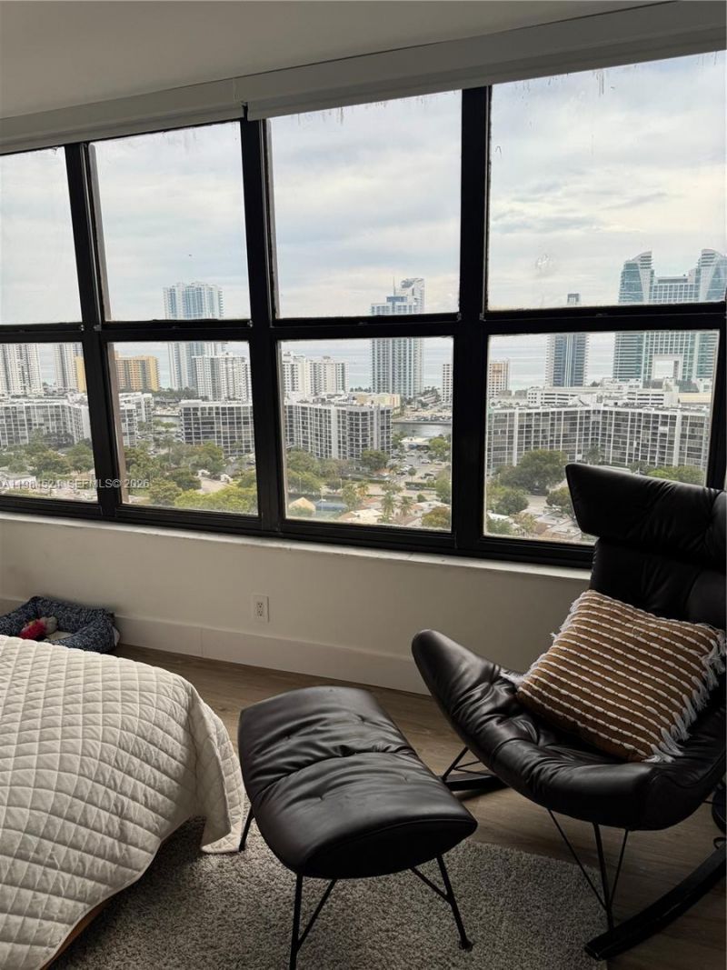 2500 Parkview Dr , Unit 2401, Hallandale Beach, FL 33009 Photo