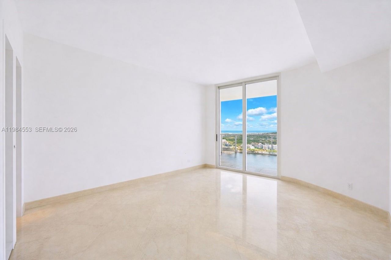 21200 Point Pl, Unit 1901, Aventura, FL 33180 Photo
