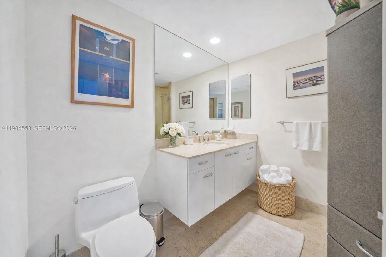 21200 Point Pl, Unit 1901, Aventura, FL 33180 Photo