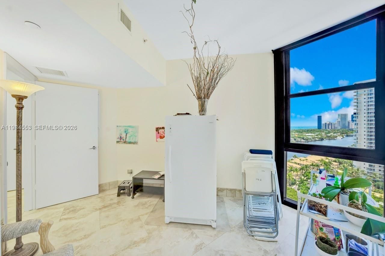 21200 Point Pl, Unit 1901, Aventura, FL 33180 Photo