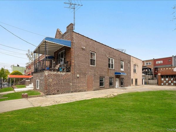 1021 E 213th Street , Unit 1, Bronx, NY 10469