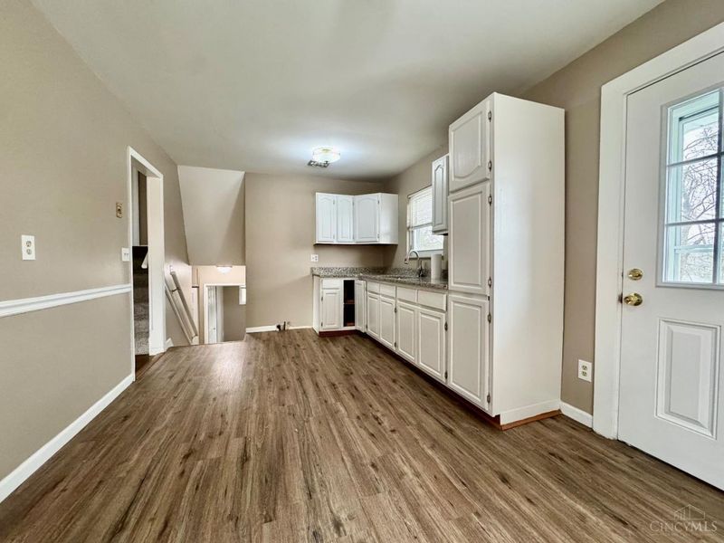 3260 Blueacres Drive, Colerain Township, OH 45239 Photo 10