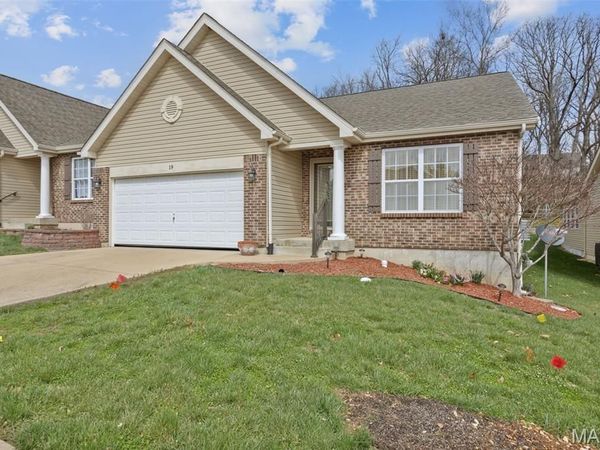 19 Parkville Lane, Festus, MO 63028