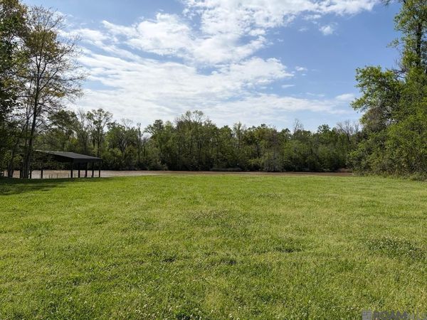 21967 Waterfront East Dr, Maurepas, LA 70449