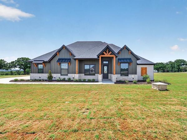 118 Guynell Ridge, Decatur, TX 76234