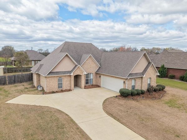 133 Rippavilla Street, Saltillo, MS 38866