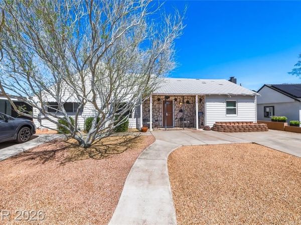 1411 Francis Avenue, Las Vegas, NV 89104