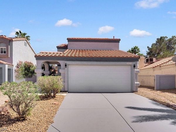 3909 Rhine Way, Las Vegas, NV 89108