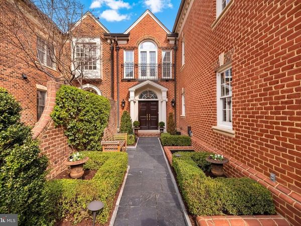 1215 STUART ROBESON DRIVE, MCLEAN, VA 22101