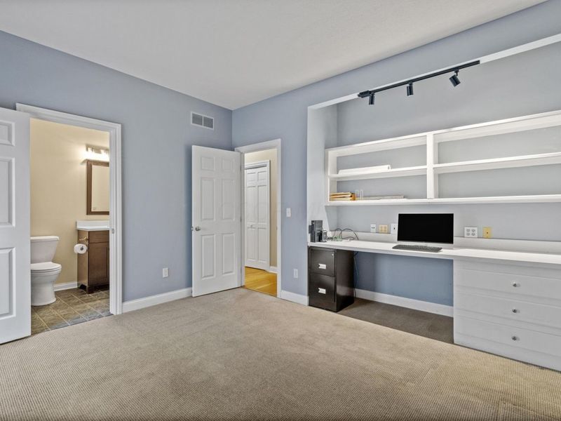 985 Linworth Village Drive, Columbus, OH 43235 Photo 28