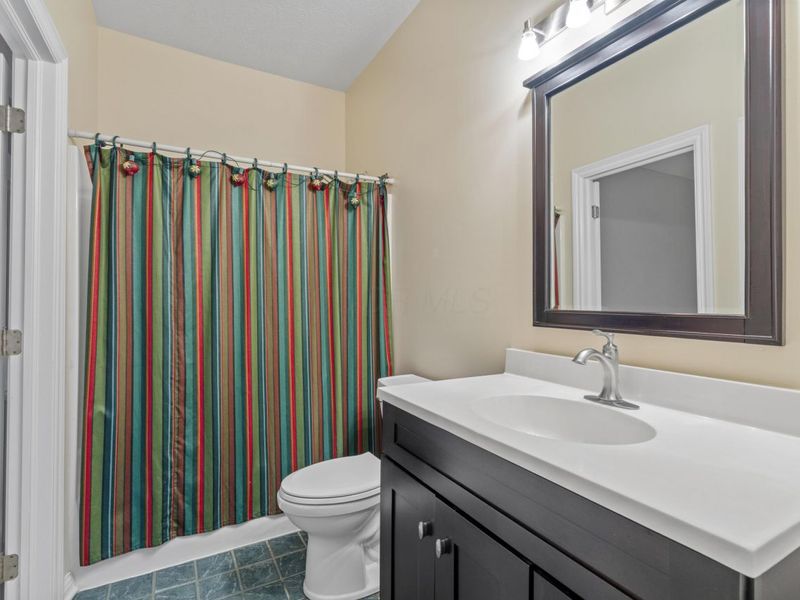 985 Linworth Village Drive, Columbus, OH 43235 Photo 29