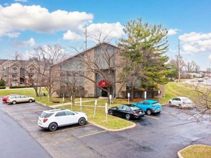 117 Lazelle Road E, Unit A,C,D, Columbus, OH 43235 Photo 2