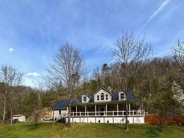 1082 Caudill Fork Road, Staffordsville, KY 41256