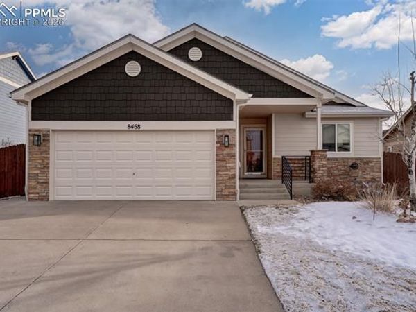 8468 Chasewood Loop, Colorado Springs, CO 80908