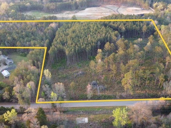 Blackjack Road, Starkville, MS 39759