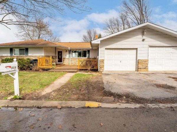 1414 Center Hill Avenue, Morgantown, WV 26505