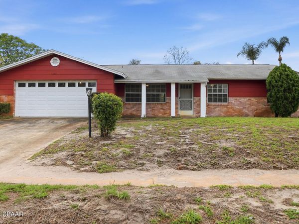 1317 N Shangri-La Drive, Daytona Beach, FL 32119