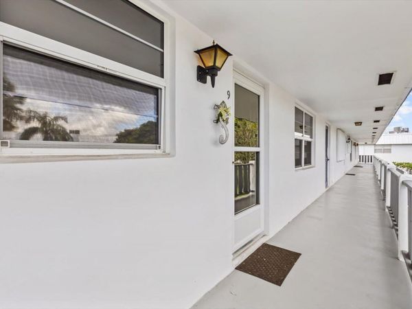 2929 SE Ocean Boulevard, Unit 130, Stuart, FL 34996