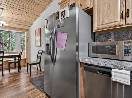 718 Timber Ridge Road, Lake Almanor, CA 96137 Photo