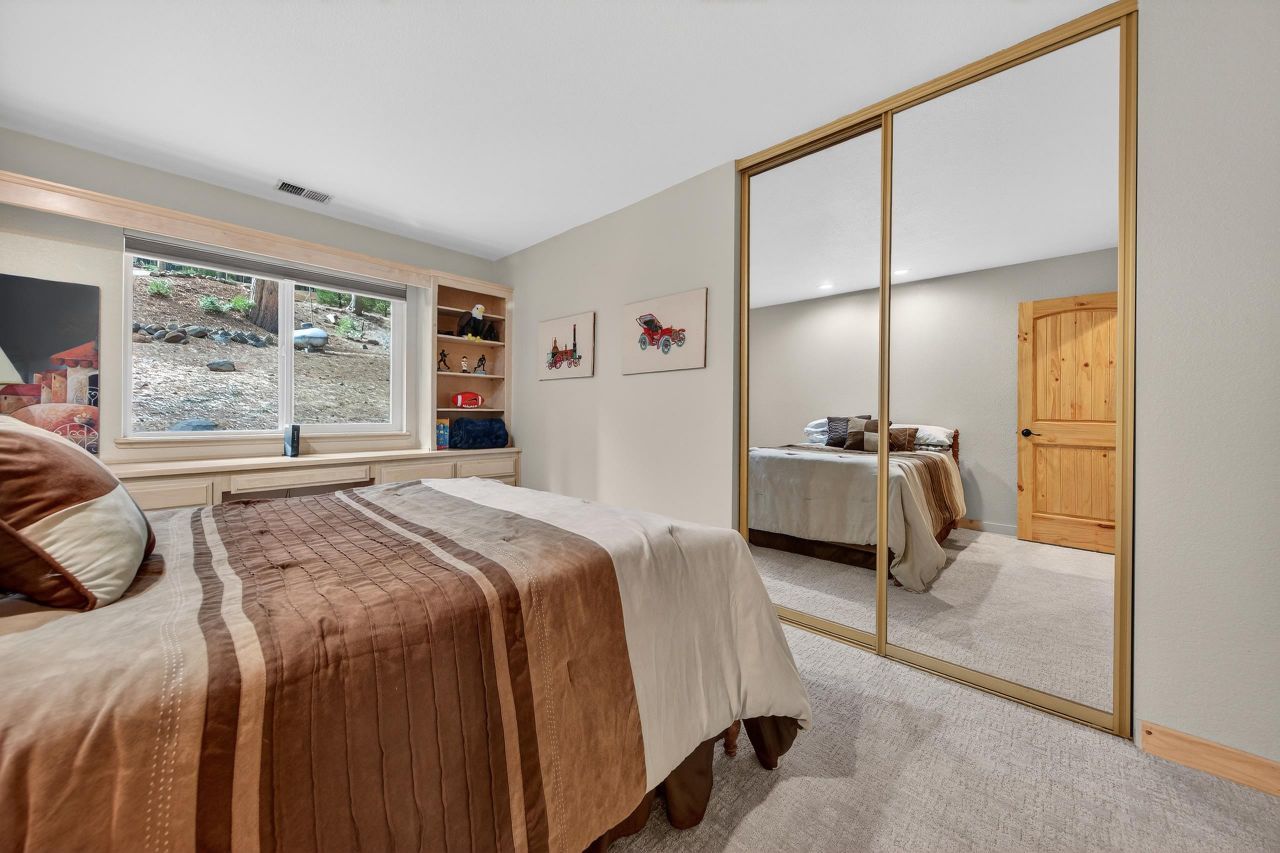 718 Timber Ridge Road, Lake Almanor, CA 96137 Photo