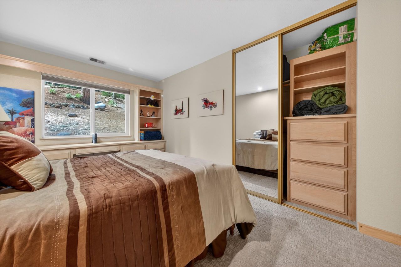 718 Timber Ridge Road, Lake Almanor, CA 96137 Photo