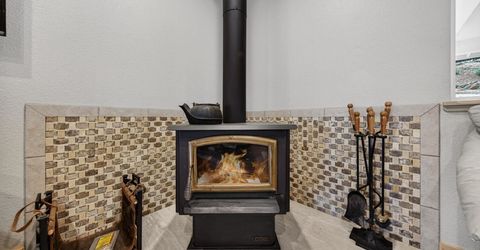 718 Timber Ridge Road, Lake Almanor, CA 96137 Photo