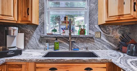 718 Timber Ridge Road, Lake Almanor, CA 96137 Photo