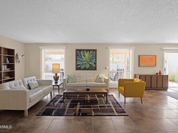 26609 S HOLLYGREEN Drive, Sun Lakes, AZ 85248