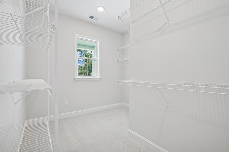 2444 Hillbourne Loop Photo 14