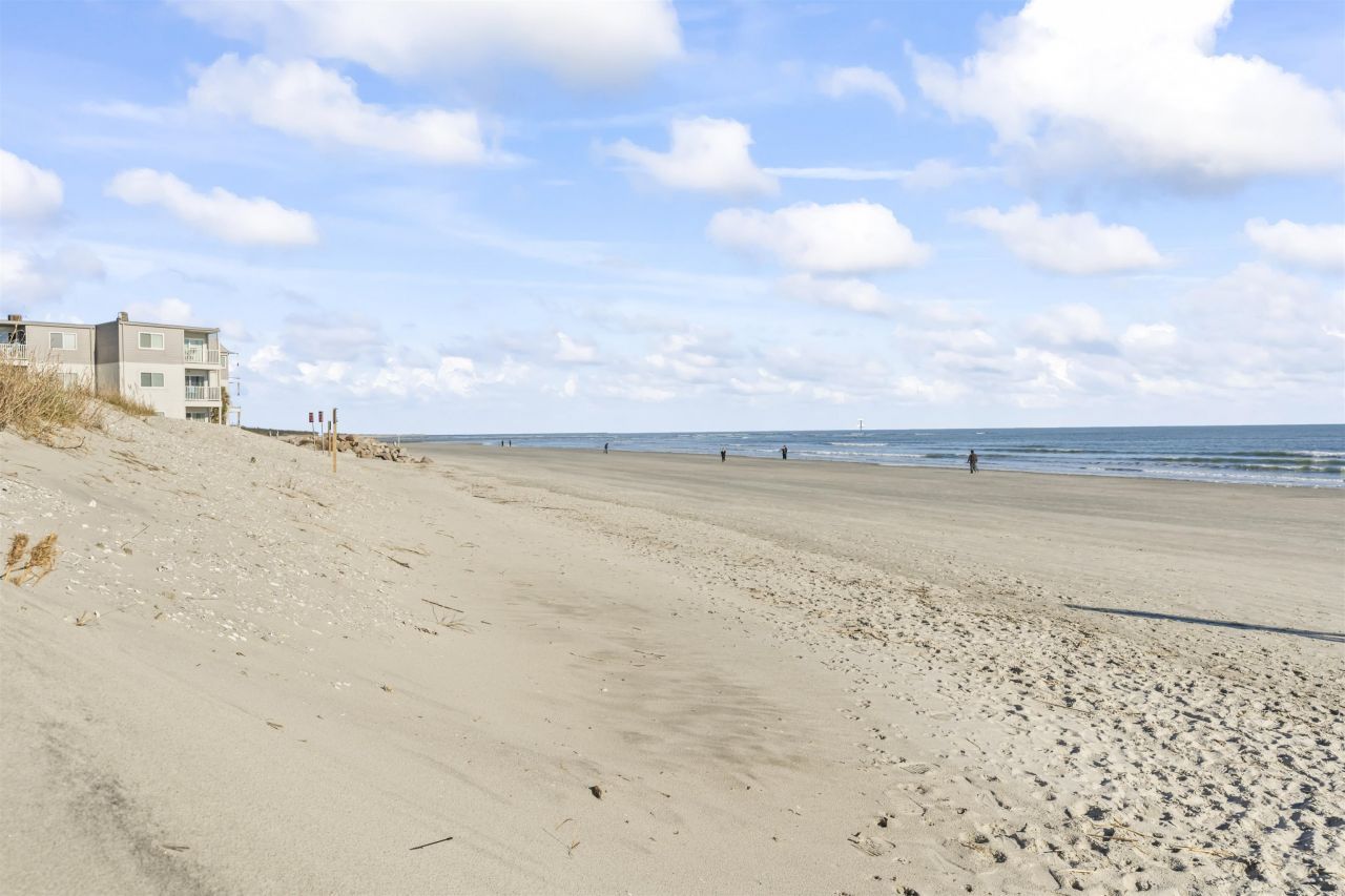 2444 Hillbourne Loop Photo 26