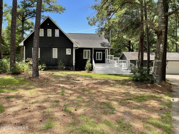 3209 Island Drive SE, Bolivia, NC 28422