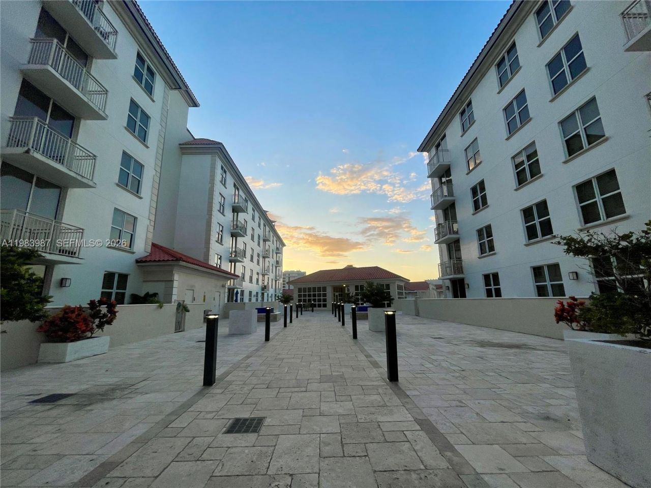 2030 S Douglas Rd , Unit 509, Coral Gables, FL 33134 Photo