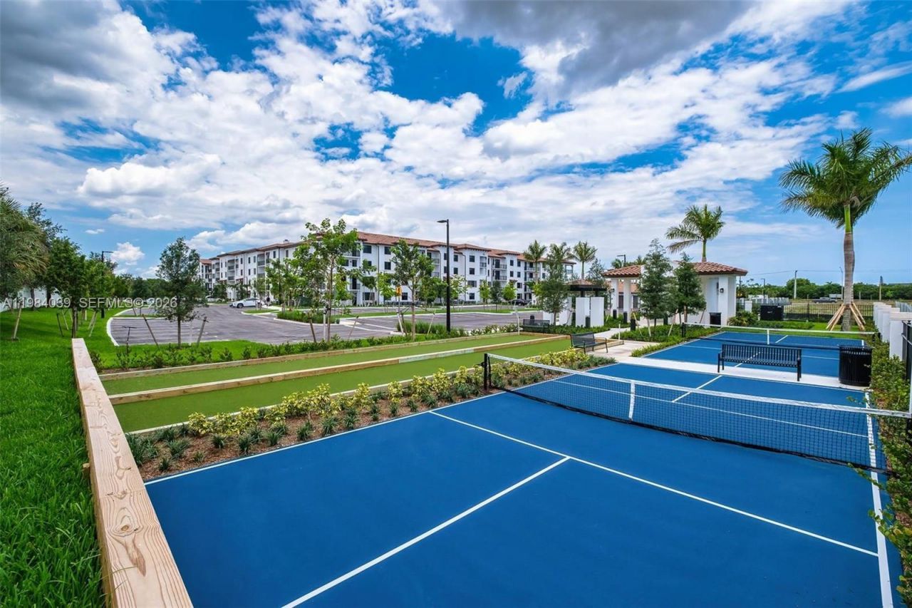 3991 NW 82nd Ave, Unit 1-217, Cooper City, FL 33024 Photo