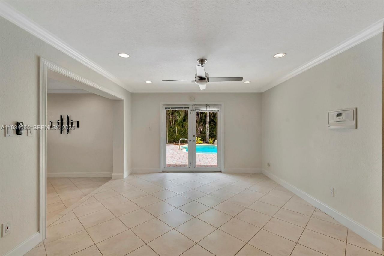 11 Forest Hills Ln , Boca Raton, FL 33431 Photo