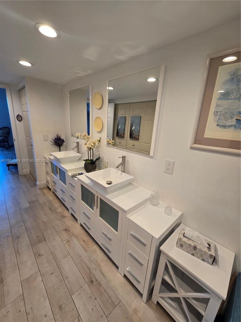 2880 NE 14th St Cswy, Unit 311, Pompano Beach, FL 33062 Photo