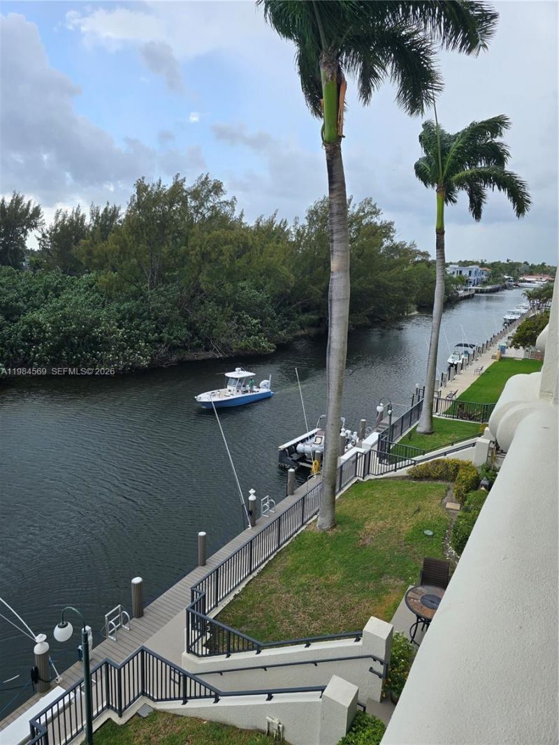 2880 NE 14th St Cswy, Unit 311, Pompano Beach, FL 33062 Photo