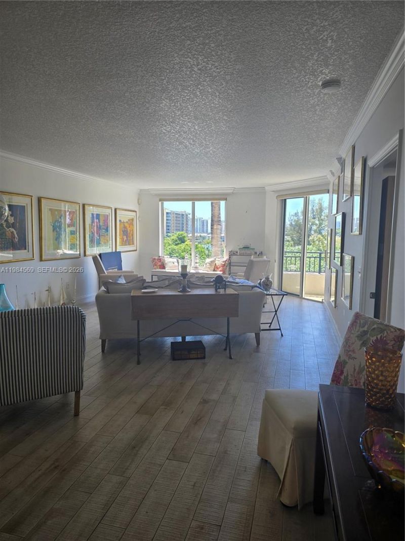 2880 NE 14th St Cswy, Unit 311, Pompano Beach, FL 33062 Photo