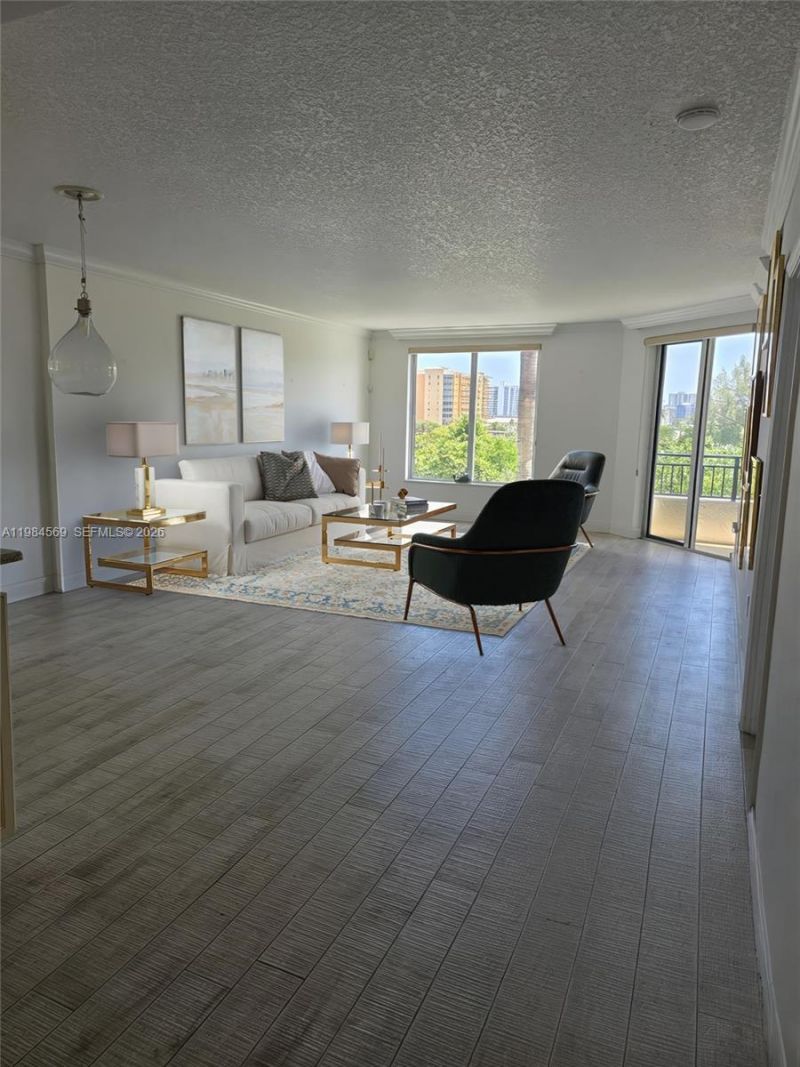 2880 NE 14th St Cswy, Unit 311, Pompano Beach, FL 33062 Photo
