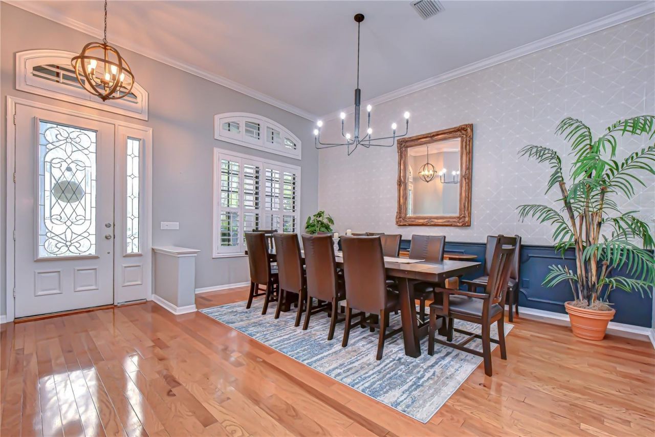 5910 Cherry Oak Drive , Valrico, FL 33596 Photo