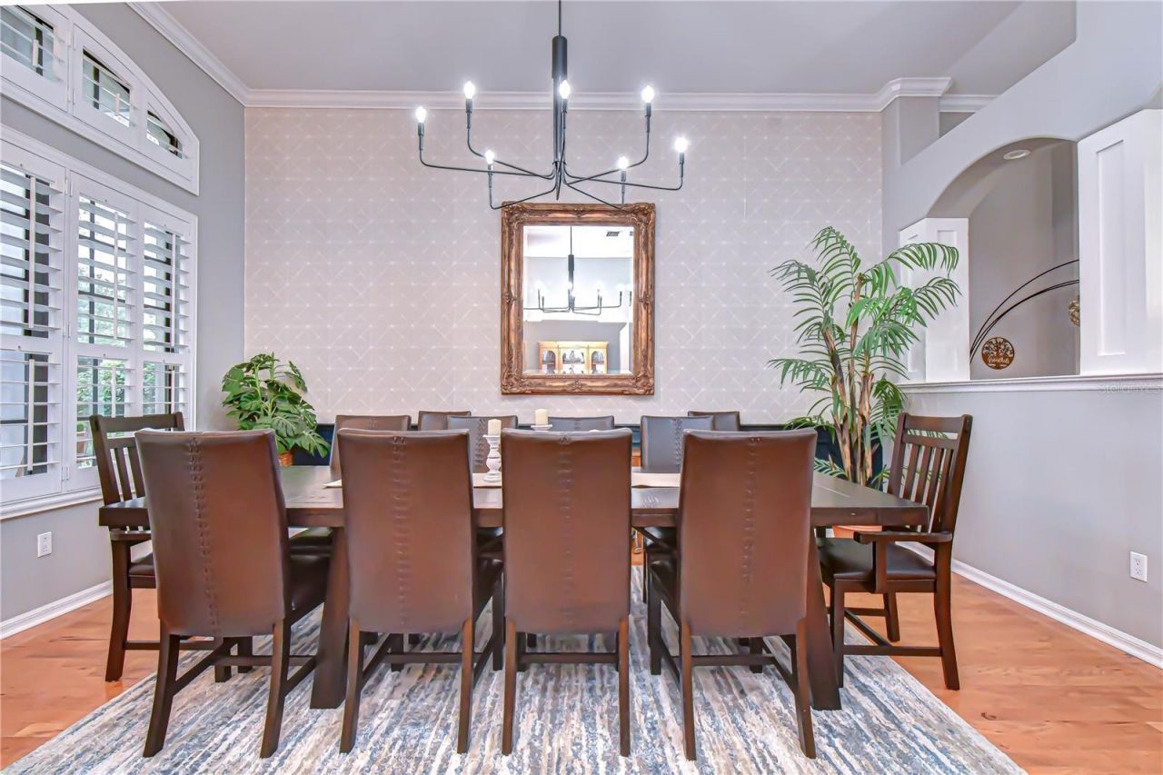 5910 Cherry Oak Drive , Valrico, FL 33596 Photo