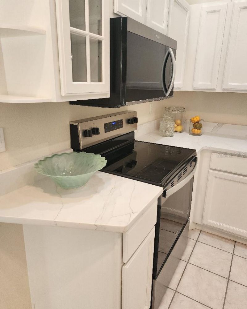 5206 Woodlawn Circle E, Palmetto, FL 34221 Photo