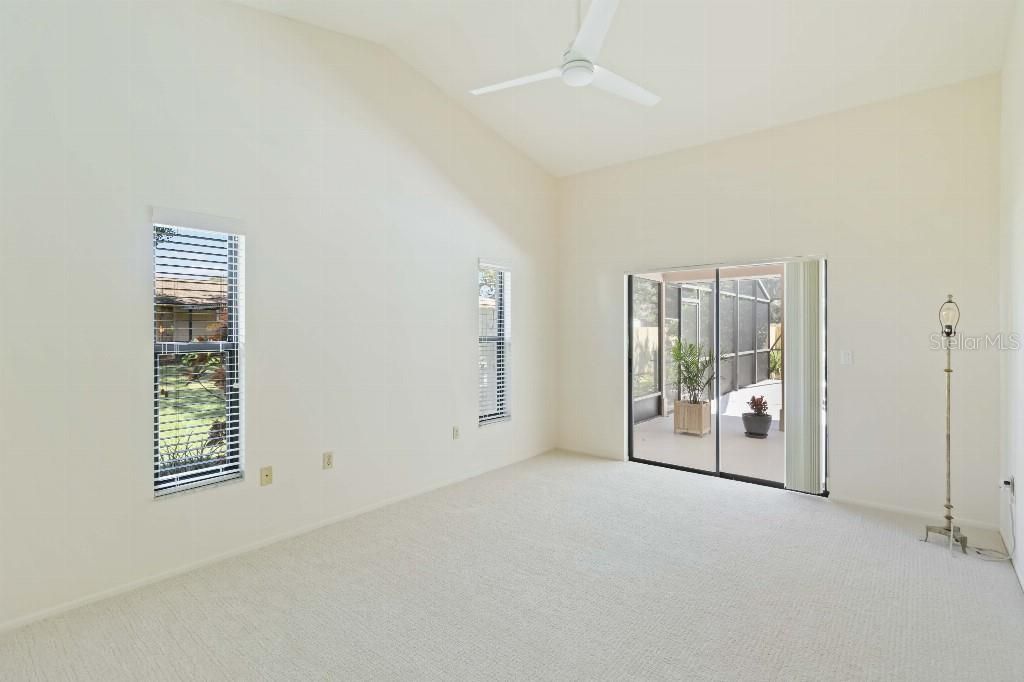 5206 Woodlawn Circle E, Palmetto, FL 34221 Photo