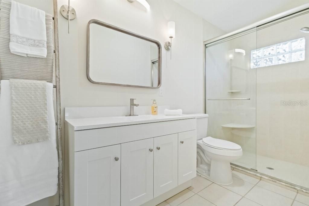 5206 Woodlawn Circle E, Palmetto, FL 34221 Photo