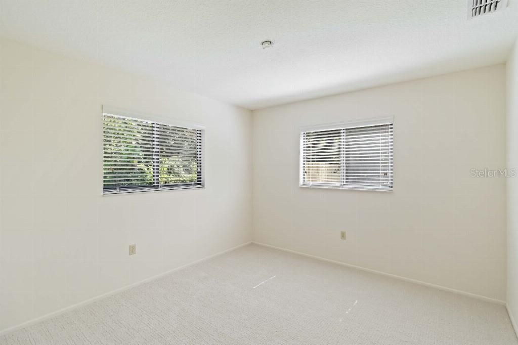 5206 Woodlawn Circle E, Palmetto, FL 34221 Photo